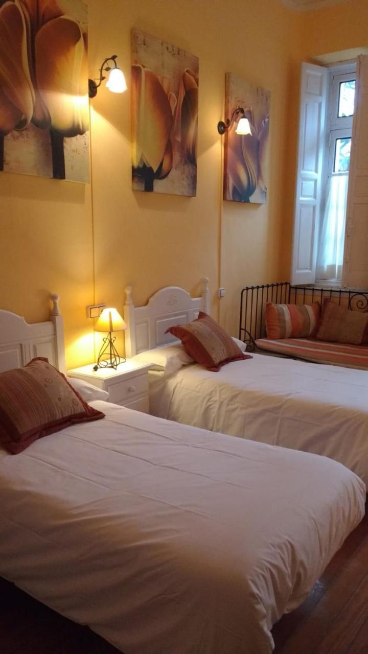 Hotel Restaurante Parador De Фелечоса Екстериор снимка